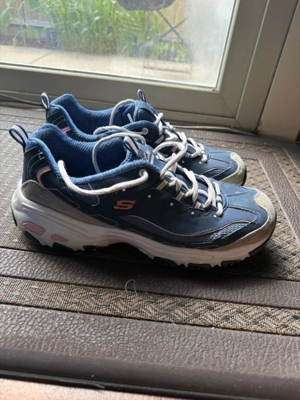 Skechers D'Lites Navy Blue Sneakers SN 11947 Women's Size US 11, UK 8, EU 41